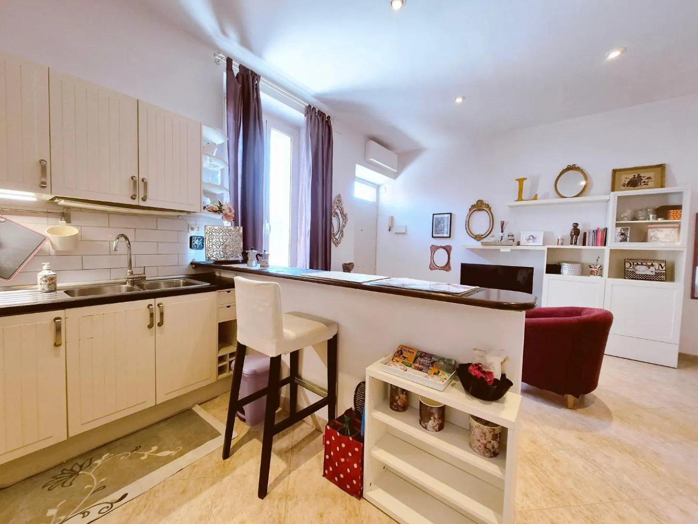 Appartamento Elegante Con Terrazzino A San Lorenzo Рим Италия